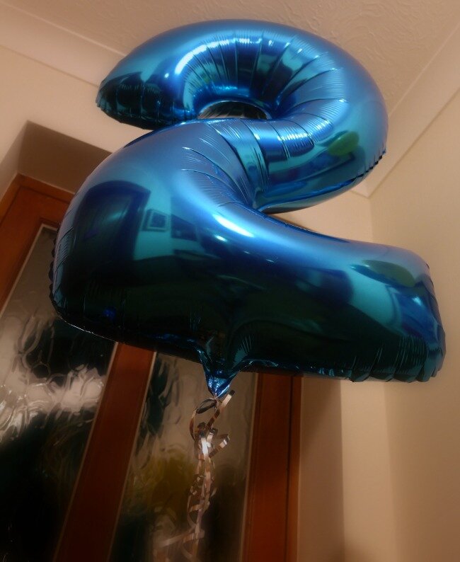 2 balloon