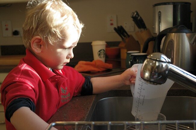 Filling up the jug